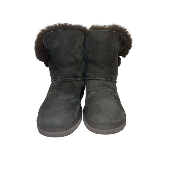 UGG Shoes - UGG Australia Mini Bailey Button II Logo Sheepskin Boots Black Women's Sz 7